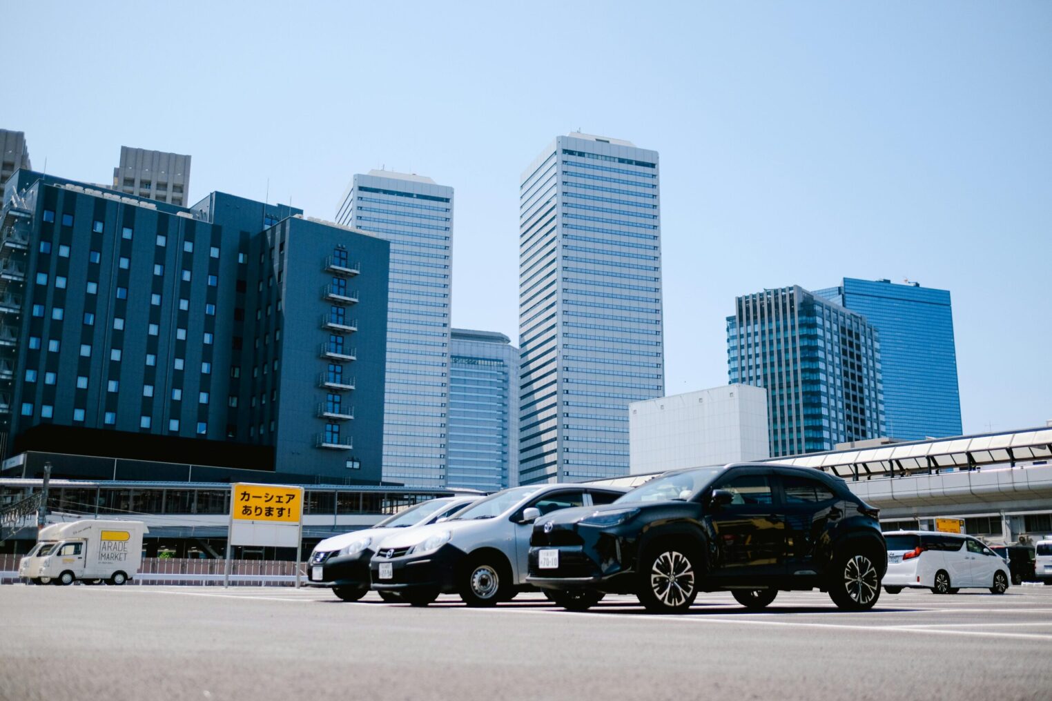 【月極とコインパーキング、どっちを選ぶ？駐車場経営のタイプ別メリット・デメリットを徹底比較】